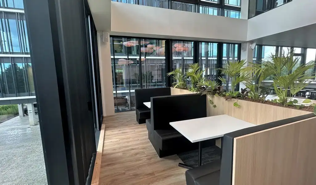 Full service kantoren in d'Office Gent aan The Loop foto 7