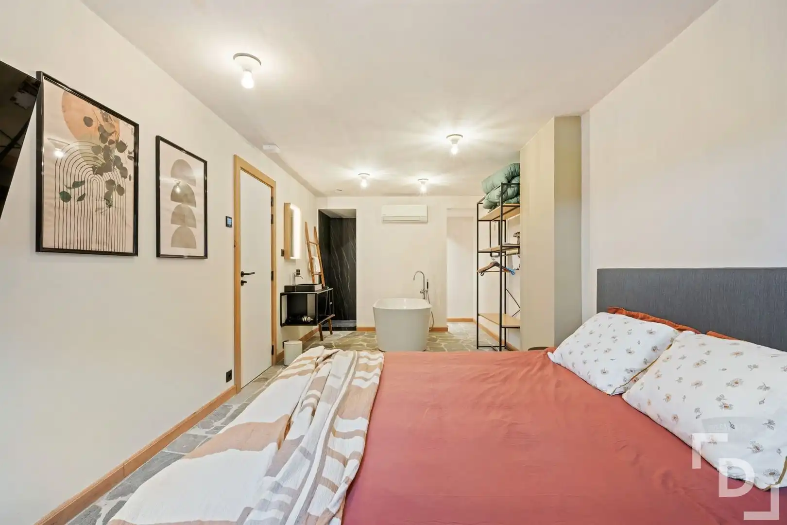 Modern landhuis met riante parktuin op 4,7 ha. foto 18