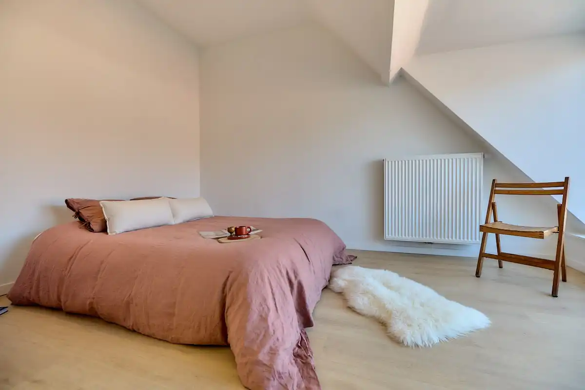 Gerenoveerde halfopen woning met 3 slaapkamers, bureau, parking en tuin in Sint-Denijs-Westrem foto 20
