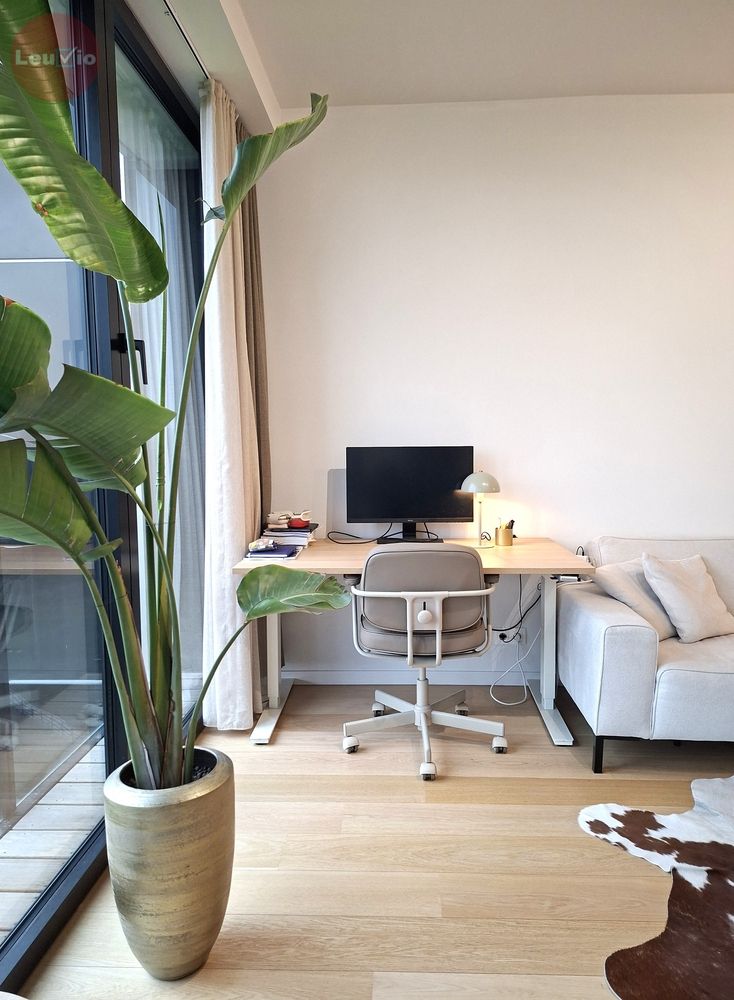 Nieuwbouw luxe appartment met autotaanplaats en fietsenberging foto 9