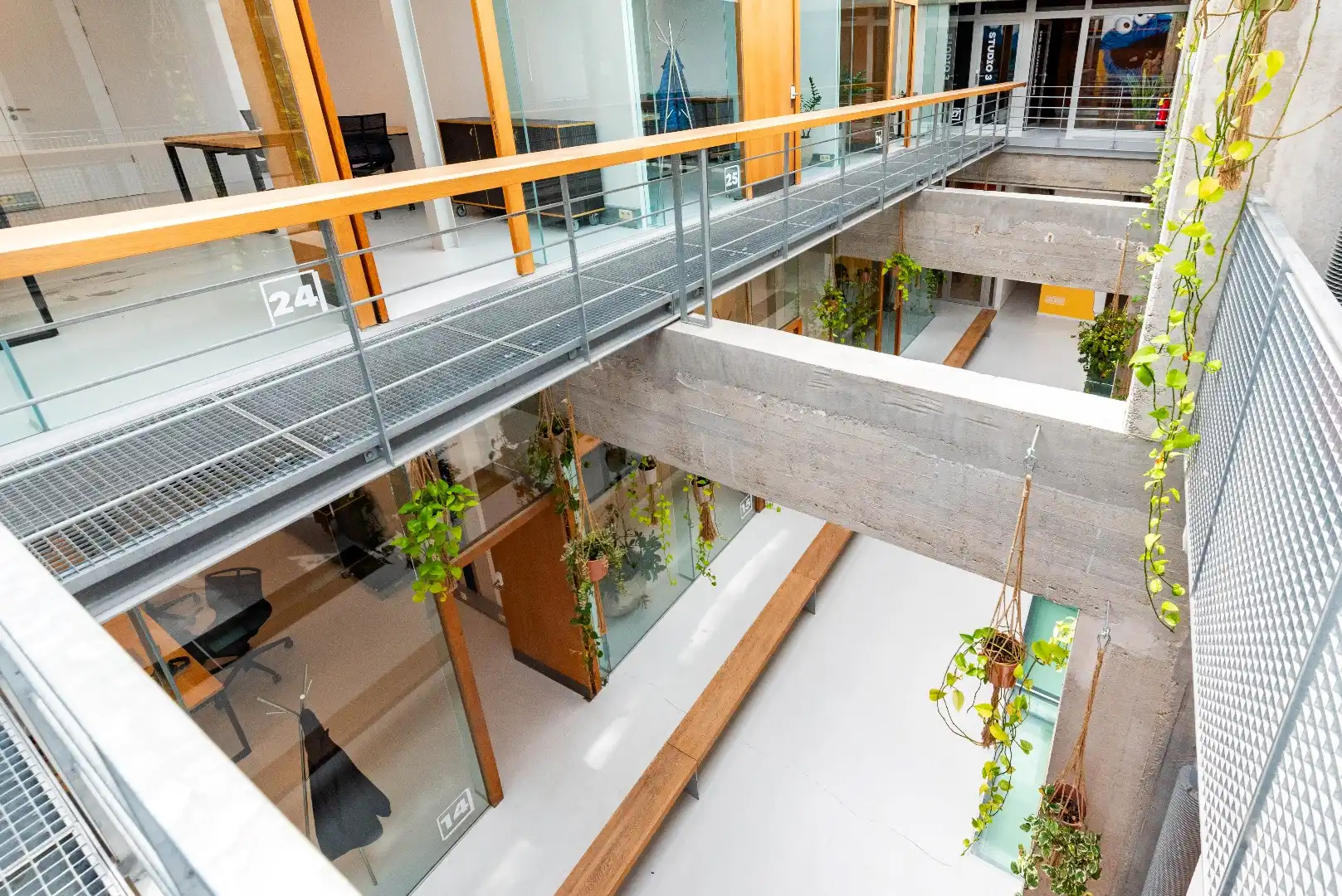 Komiteitstraat 46-52 - De Koekenfabriek  foto 2