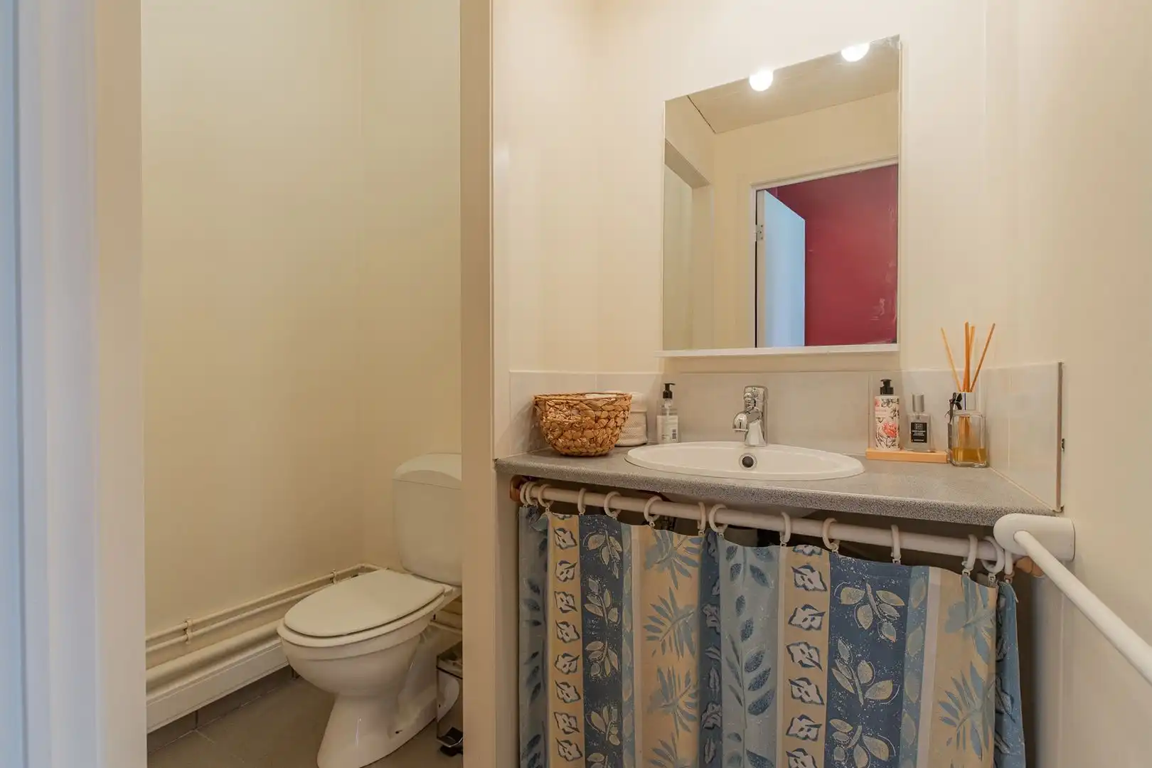 Veelzijdig handelspand met bovenliggend appartement (126m²) in centrum Dendermonde foto 20
