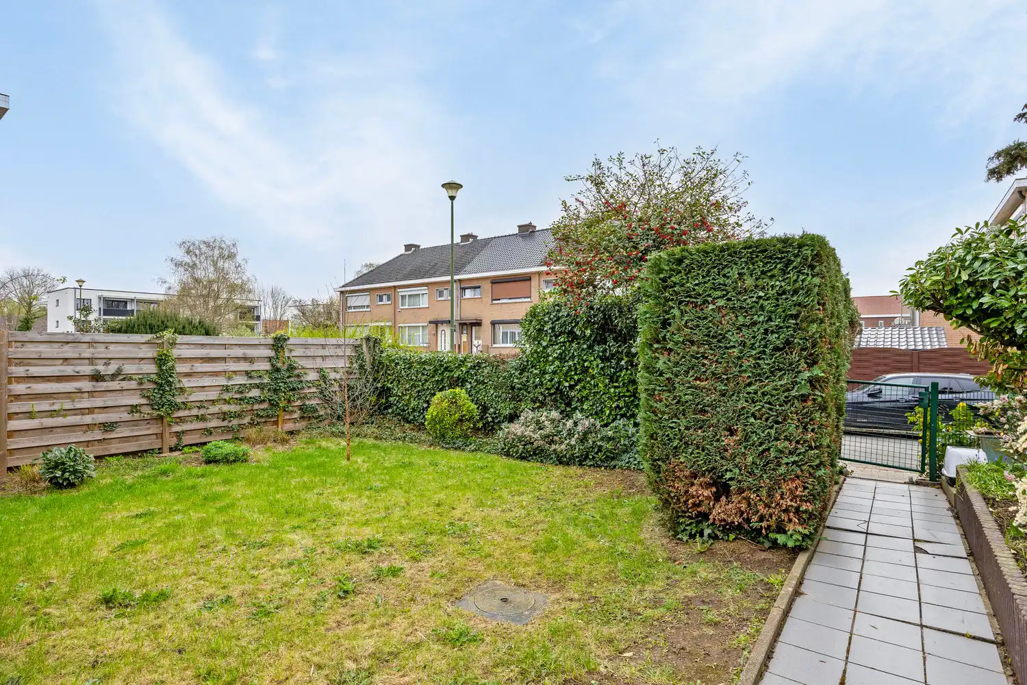 TOFFE GEZINSWONING MET TUIN EN GARAGE IN EEN RUSTIGE STRAAT TE DIEST! foto 16