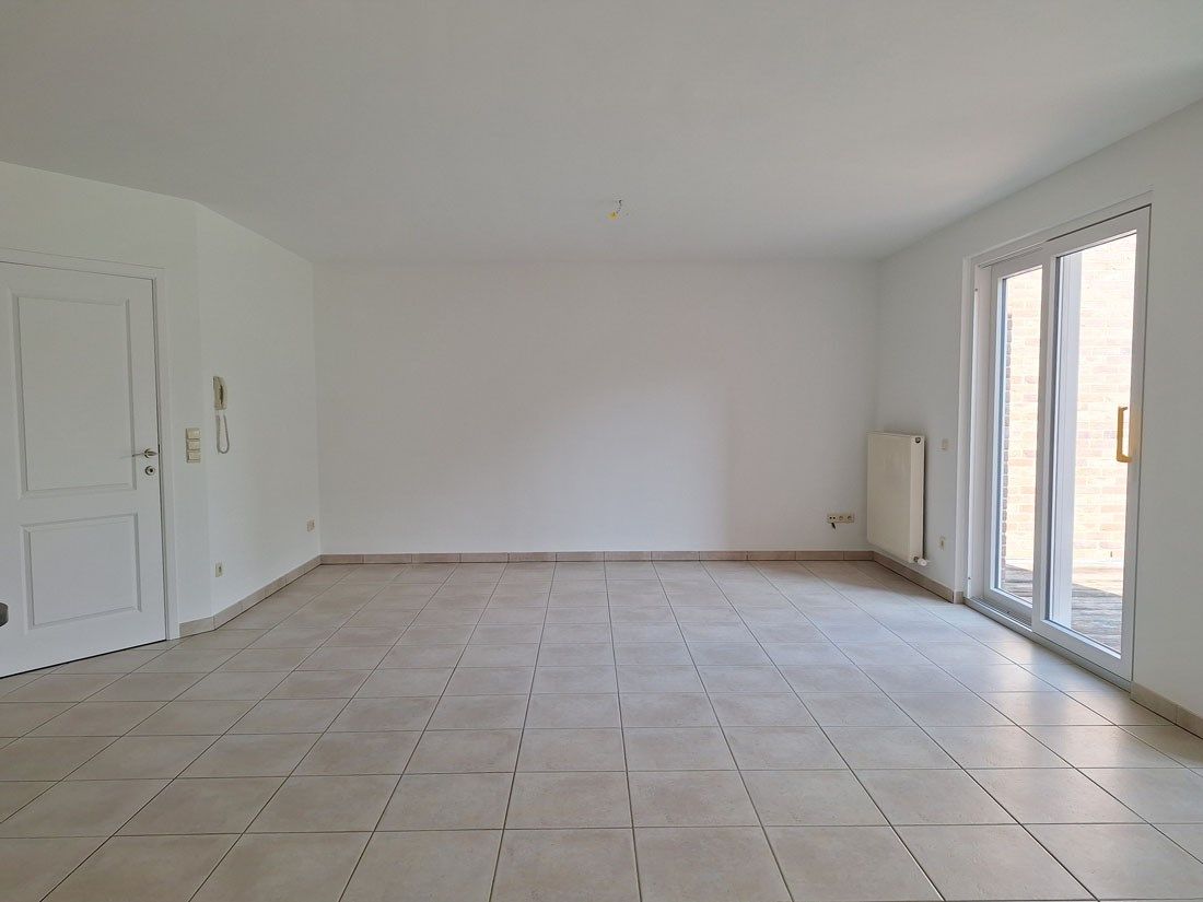 Knap opgefrist gelijkvloers appartement te Paal foto 5