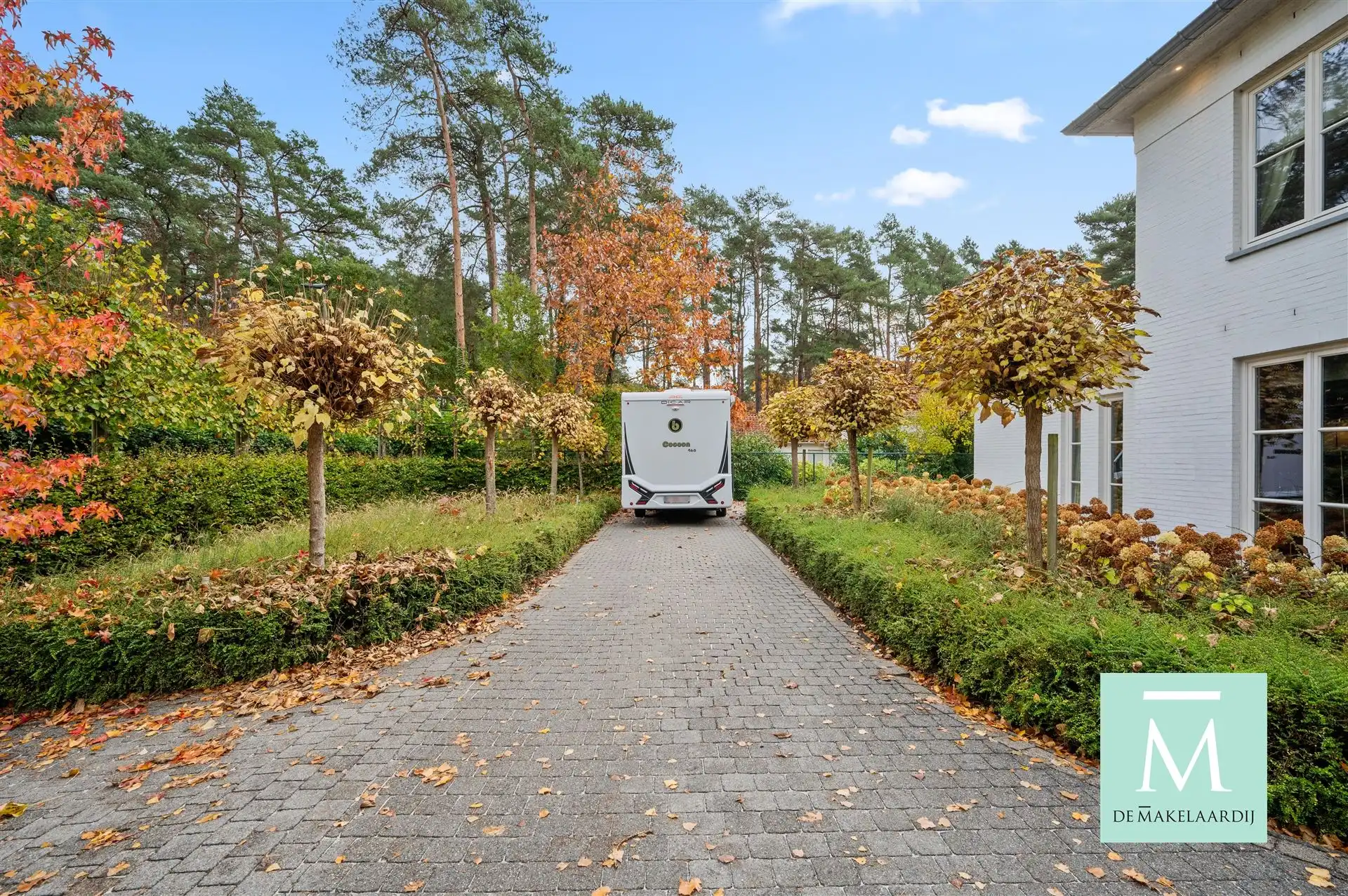 Stijlvolle villa met prachtige tuin, gelegen in het groen foto 46