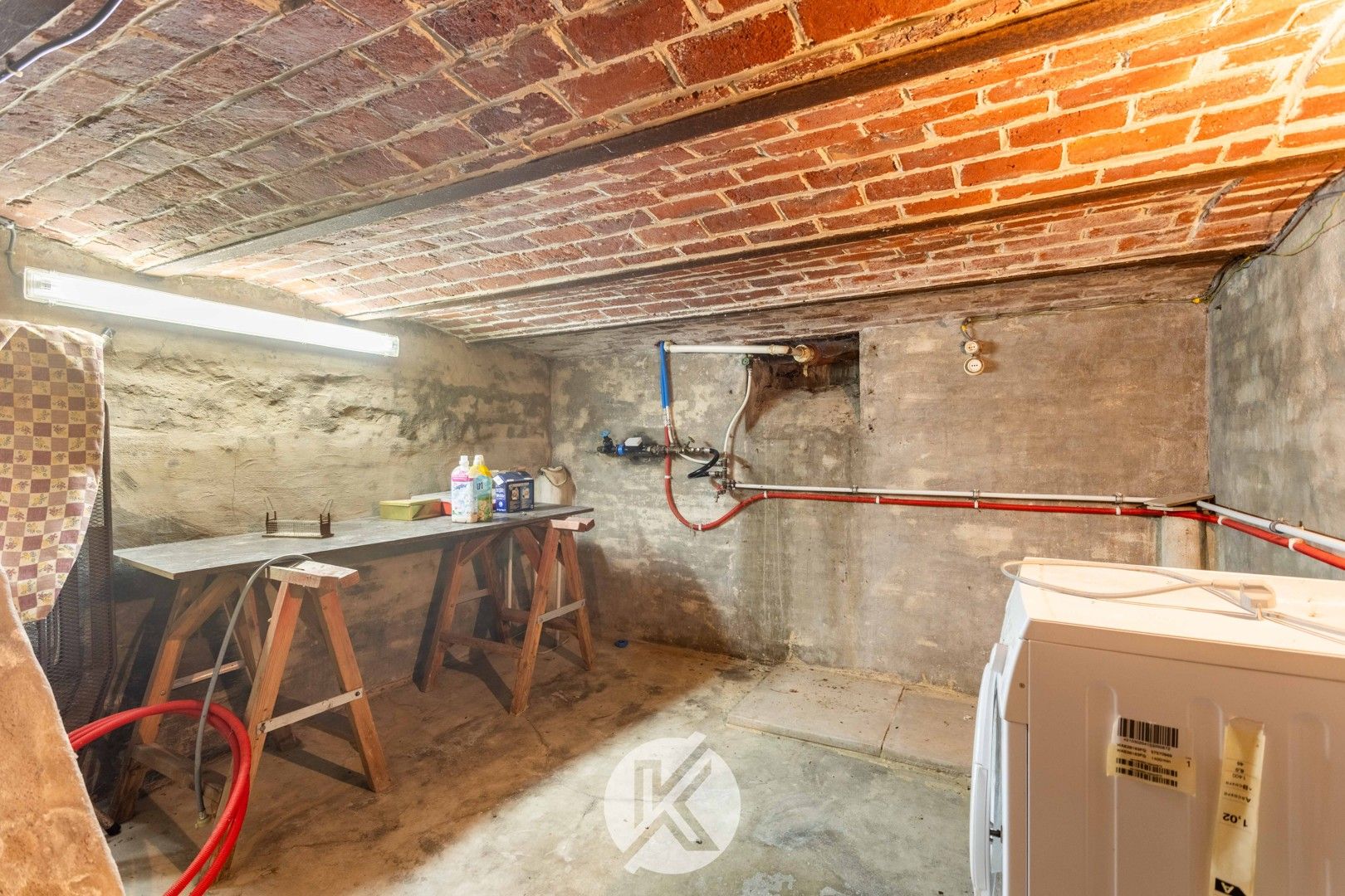 Discreet gelegen woning nabij centrum Herzele foto 15