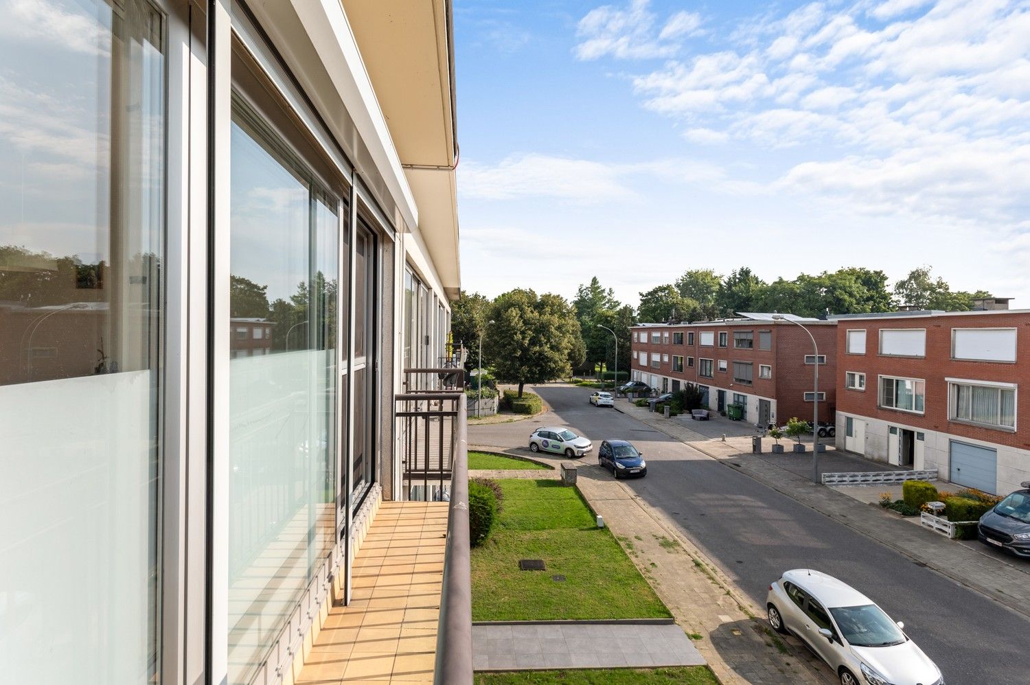Instapklaar appartement met 2 slaapkamers en terras in centrum Wommelgem! foto 13