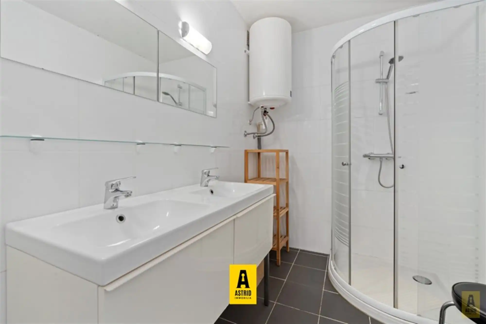 Zonnig appartement met open zichten vlakbij strand! foto 10