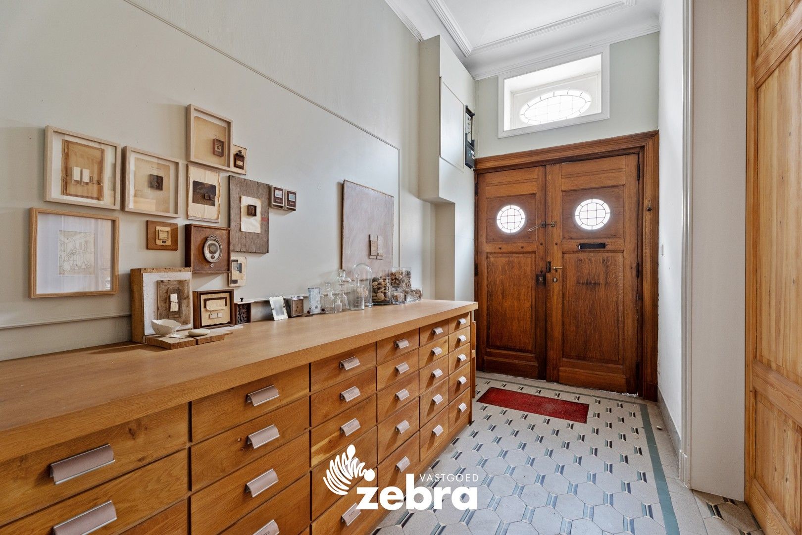 Charmante herenwoning in Roeselare zonder renovatieplicht! foto 4