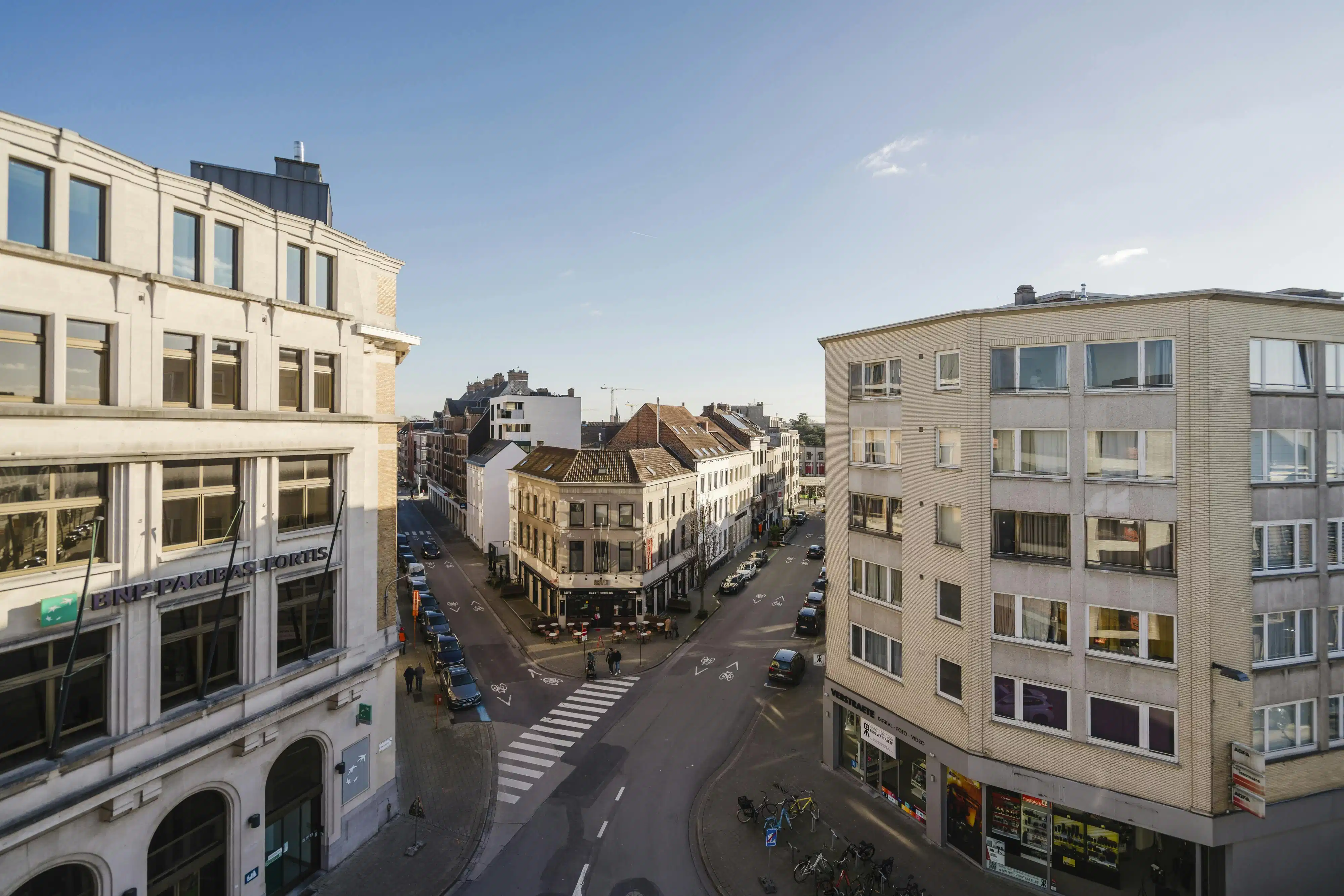 Stijlvol hoekappartement te koop La Rambla Kortrijk foto 18