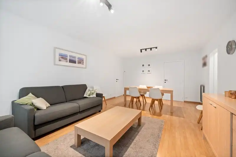 Centraal gelegen appartement met 2 slaapkamers nabij Lippenslaan – Knokke foto 4