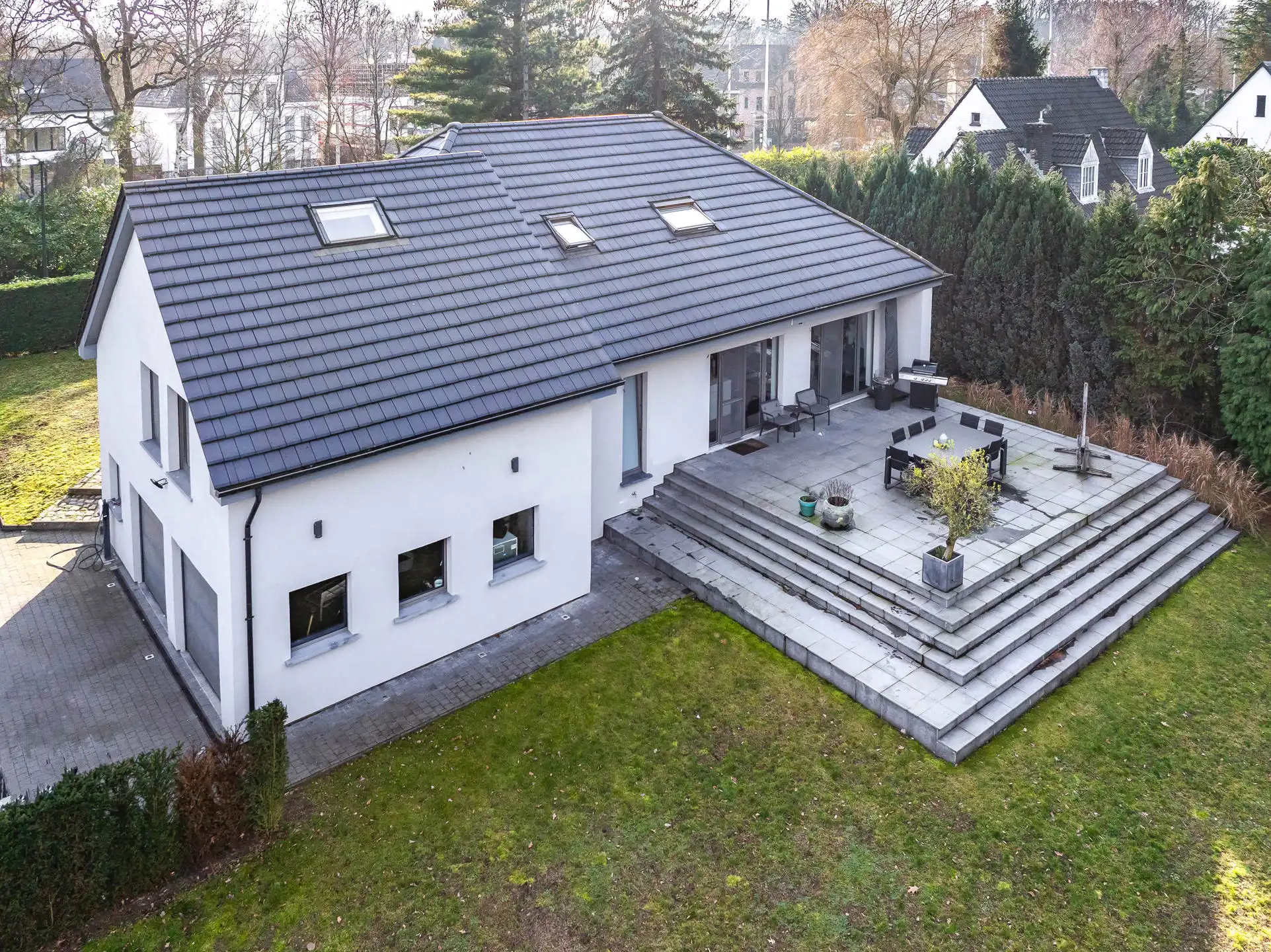 Schilde-Bergen: energiezuinige villa met zwembad   foto 4