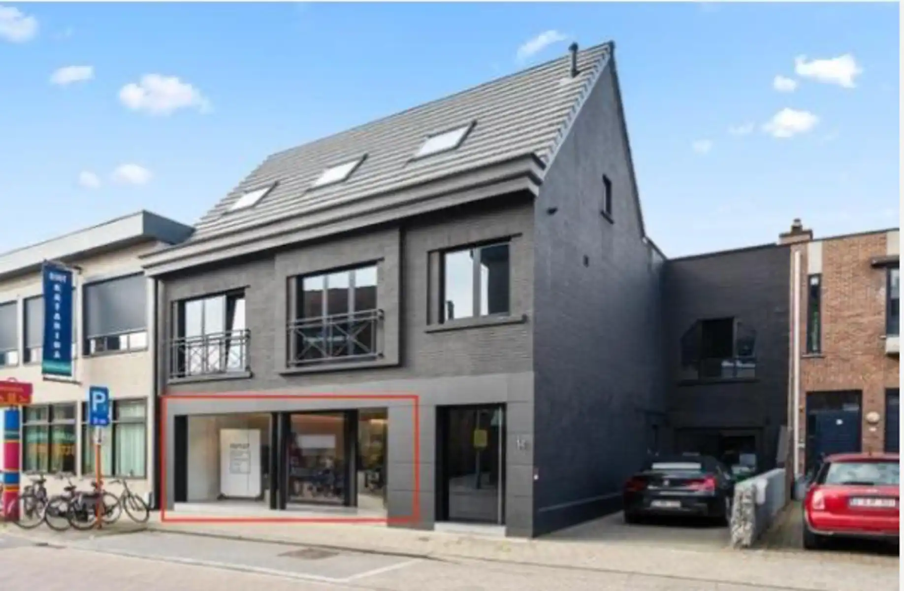Centraal gelegen handelspand te koop – vernieuwd in 2016 foto 6
