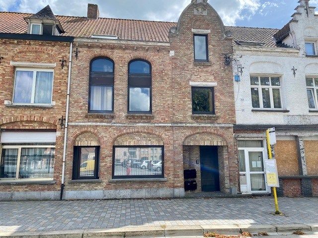 GELIJKVLOERS APPARTEMENT MET 1 SLAAPKAMER IN LANGEMARK foto 1