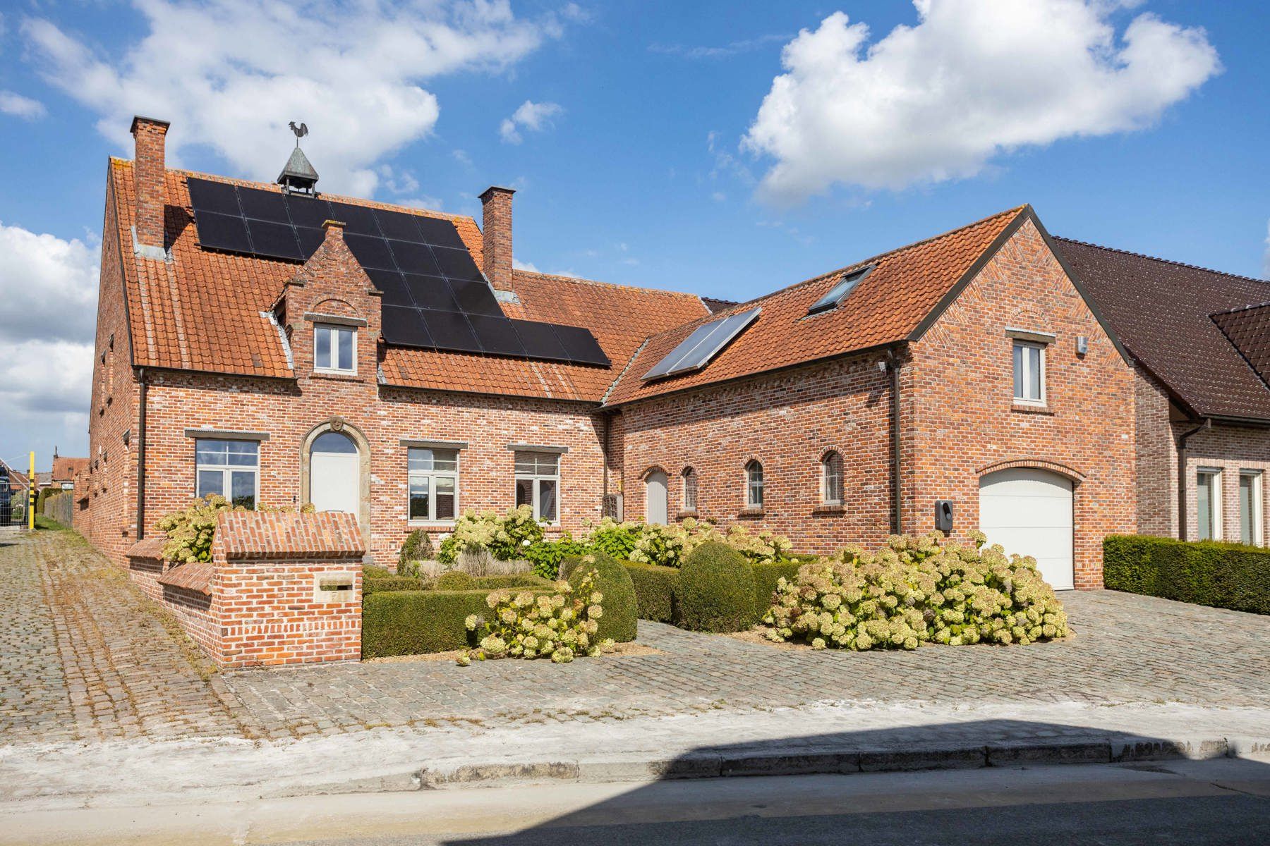 ()=>{if(producerUpdateValueVersion(node),producerAccessed(node),node.value===ERRORED)throw node.error;return node.value} Langestraat 7 - 9550 Herzele