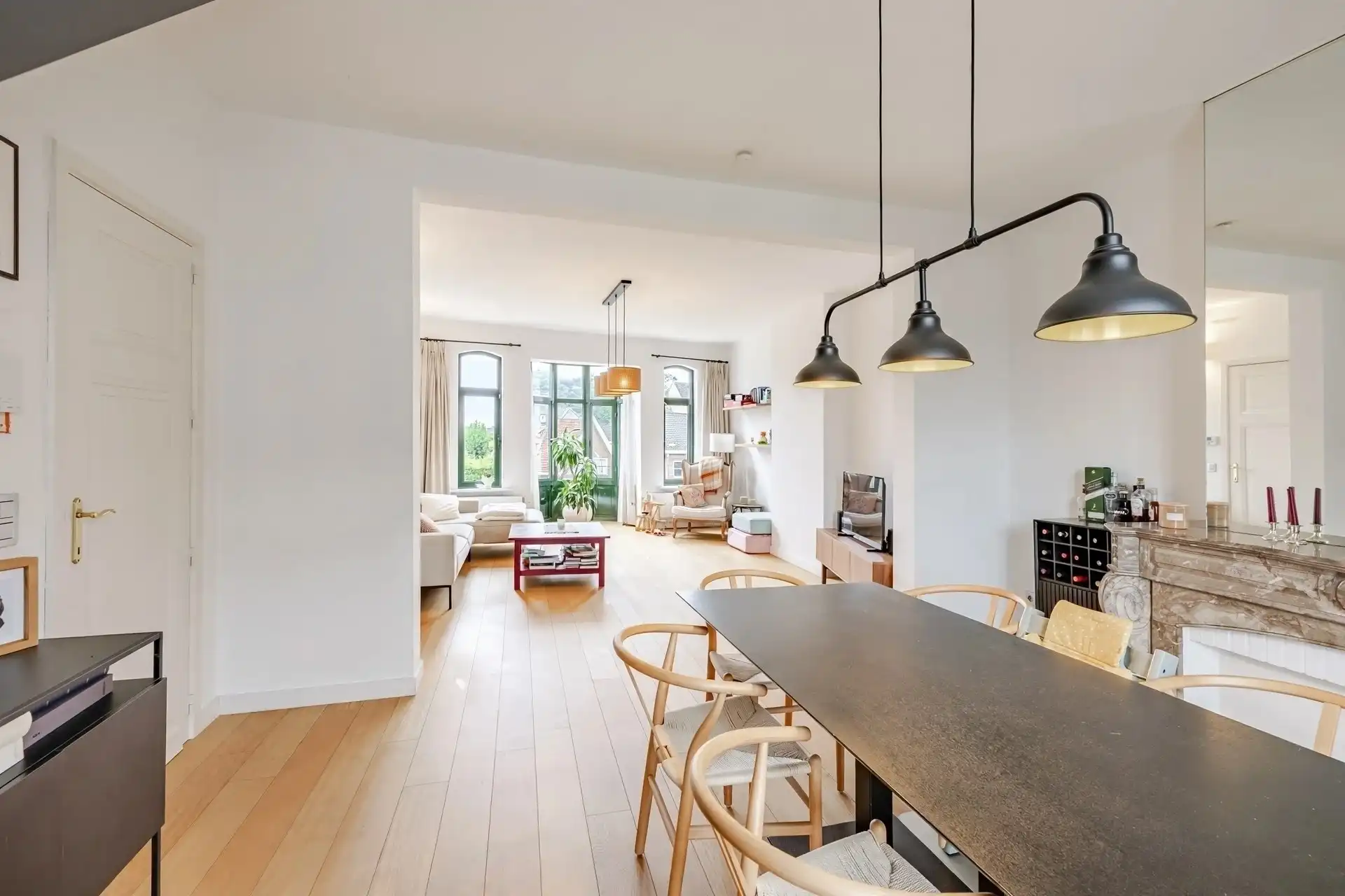 Karaktervol duplex appartement in centrum Wetteren foto 12