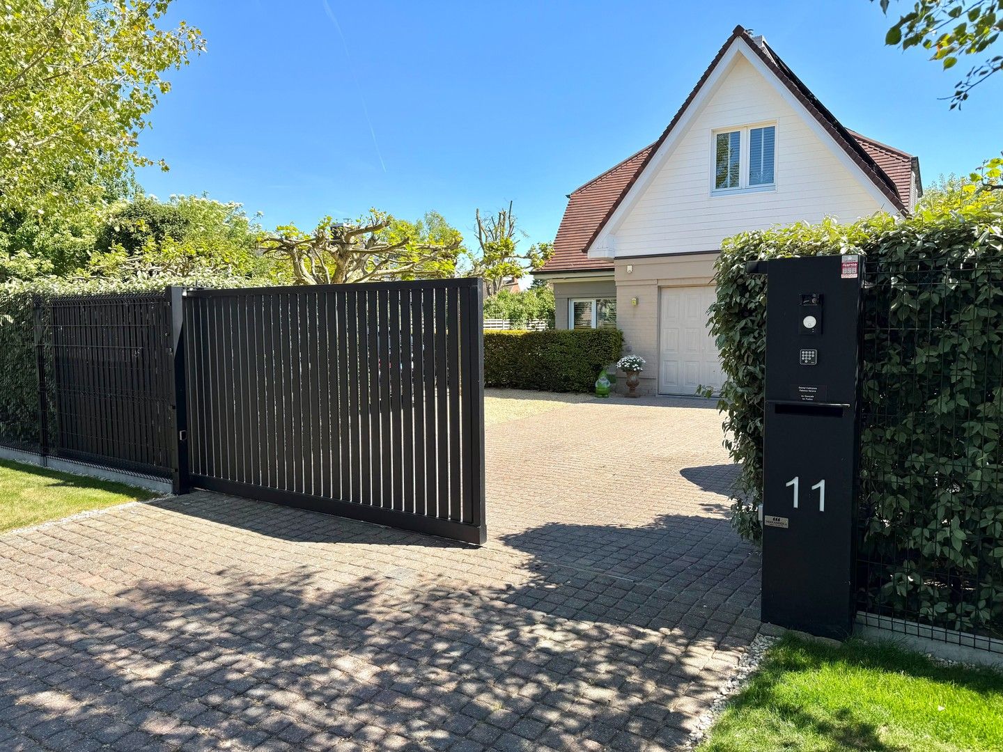 ()=>{if(producerUpdateValueVersion(node),producerAccessed(node),node.value===ERRORED)throw node.error;return node.value} Hugo Verriestlaan 11 - 8670 Oostduinkerke
