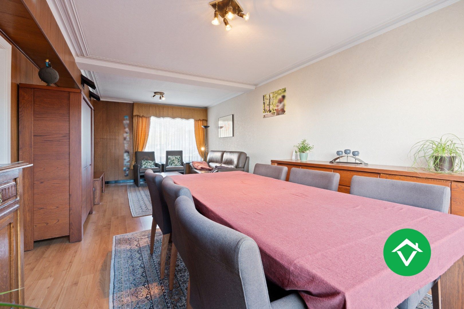 Gezinswoning met 4 slaapkamers  in rustige woonwijk te Roeselare foto 5