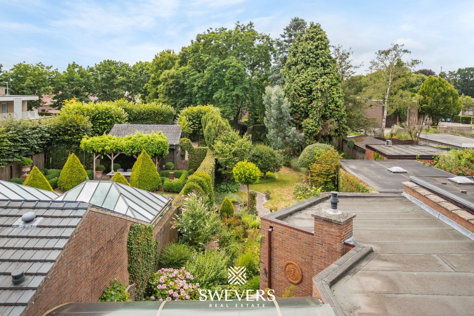 Ruime woning met tal van mogelijkheden in het hart van Tessenderlo-Ham foto 29