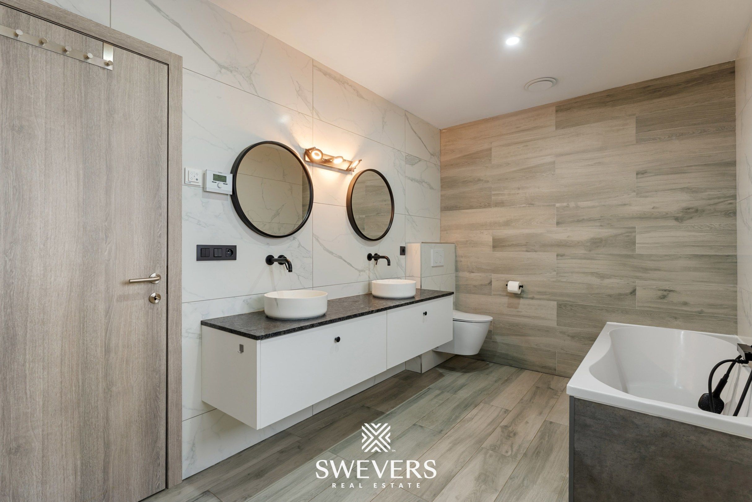 Luxe BEN-villa met uitzonderlijke lichtinval en privacy in Heusden-Zolder foto 20