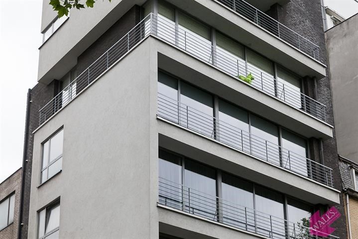 Luxueus afgewerkt, ruim en licht nieuwbouw appartement foto 5