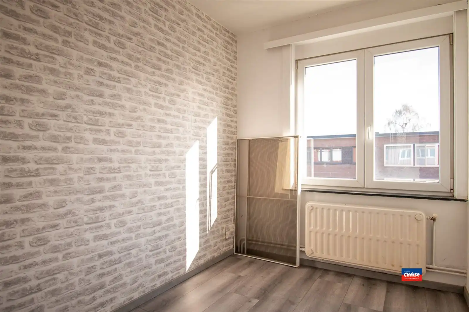 Op te frissen woning met 3 slpks + tuin foto 10