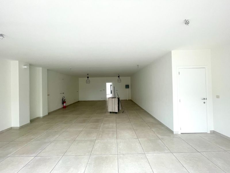 Veelzijdig pand met woon- en handelsfunctie foto 2