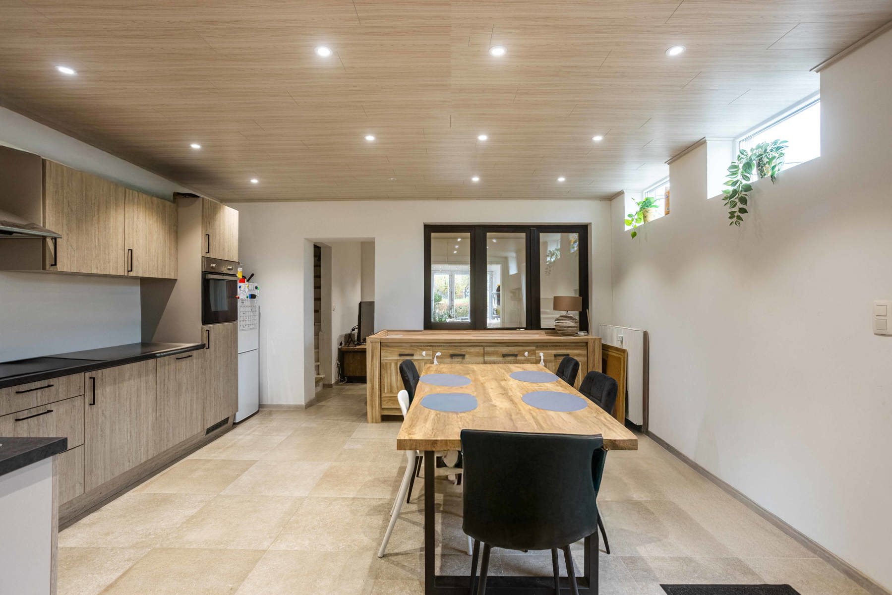 Prachtig gerenoveerde woning te koop in Geraardsbergen foto 2