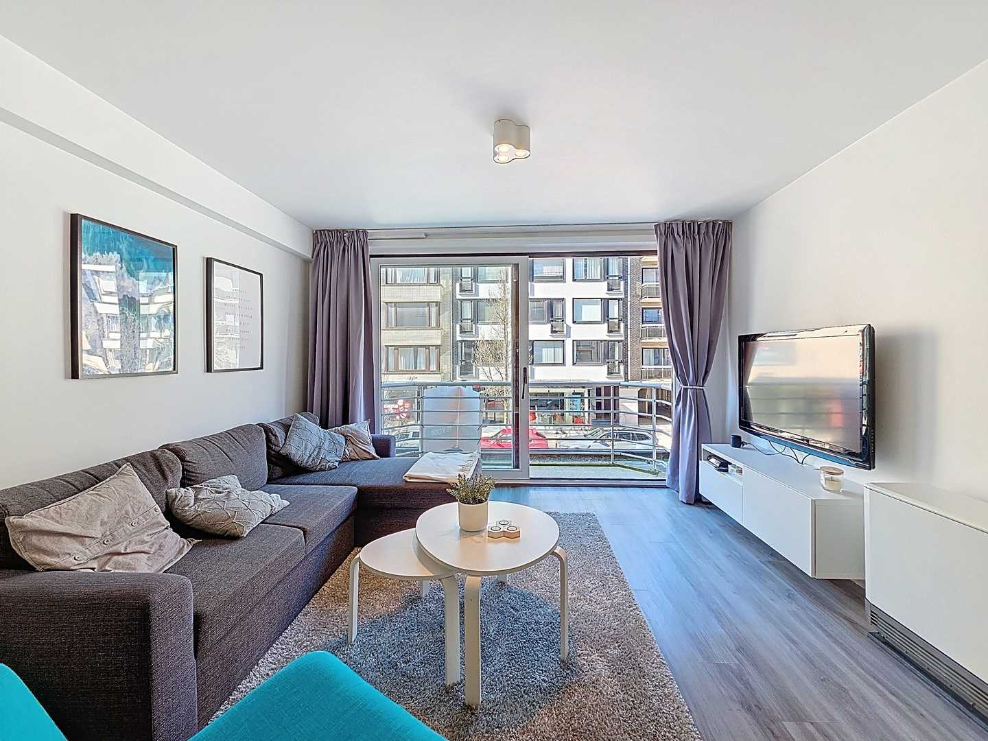 Instapklaar appartement type doorloper met 2 terrassen te Nieuwpoort-Bad. foto 5
