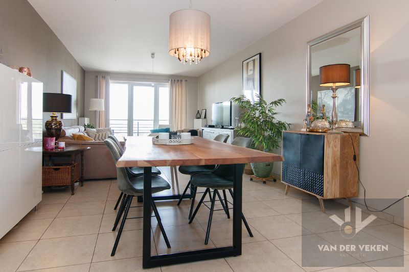 Mooi ingericht appartement op toplocatie in Hasselt foto 8