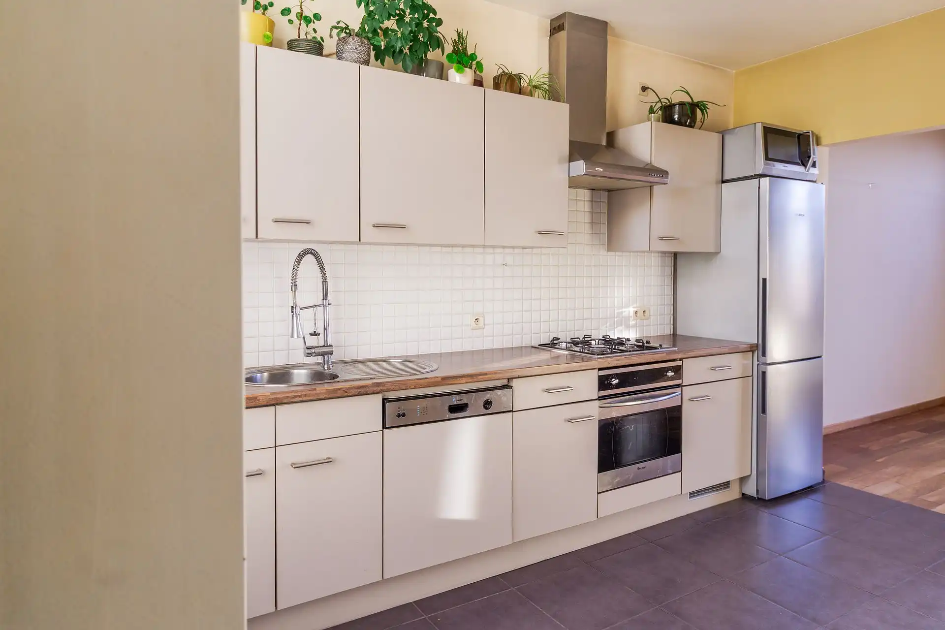 Gezellig appartement met charmante details in Antwerpen foto 6