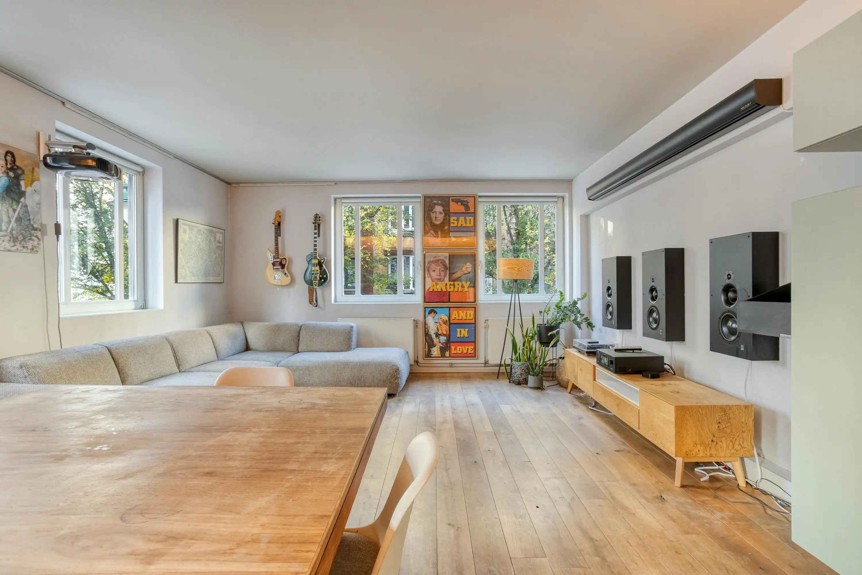 Lichtrijke design loft met stadsterras op 1 min van Dansaert foto 2