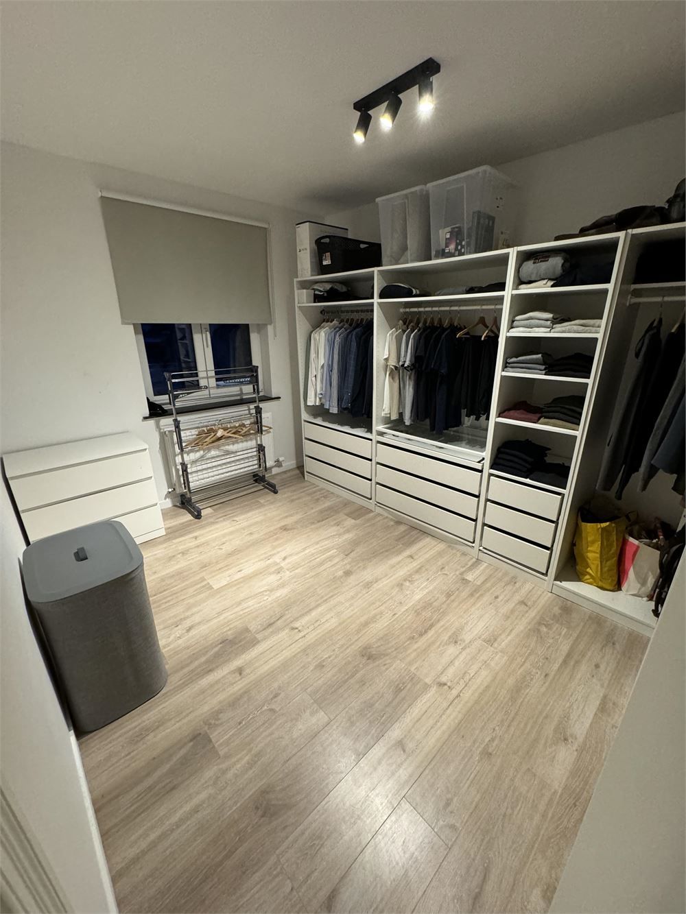 Recent volledig gerenoveerde rijwoning foto 10