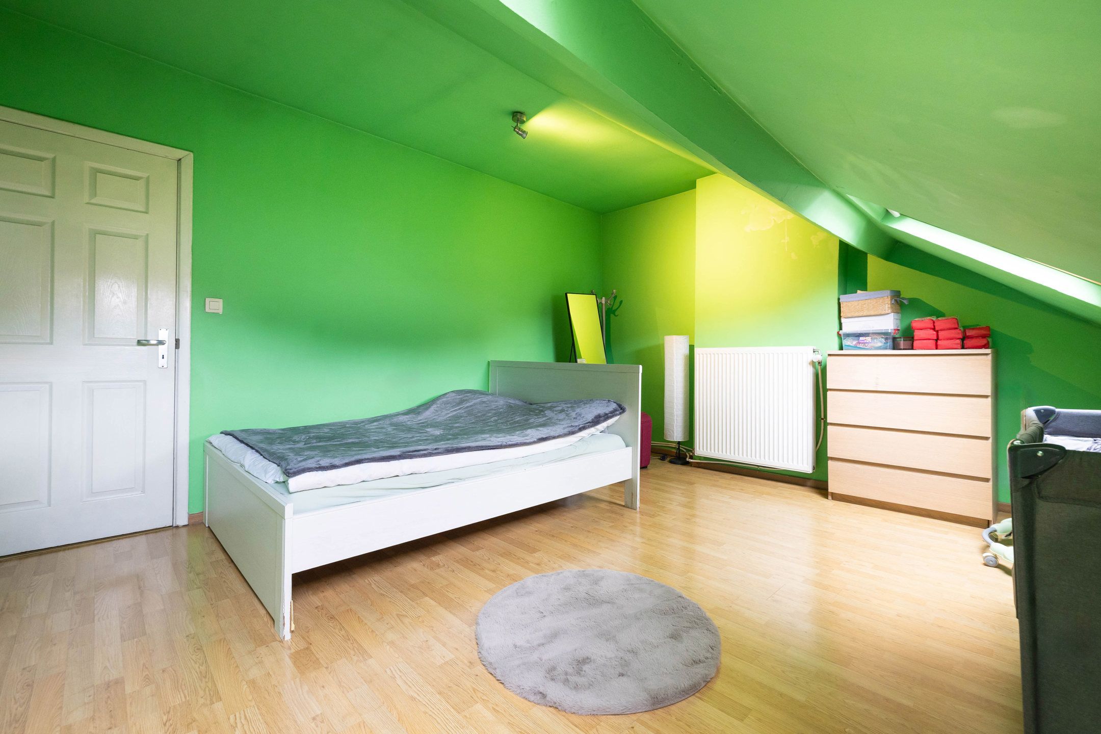 Huis met 4 slaapkamers + bureau foto 14