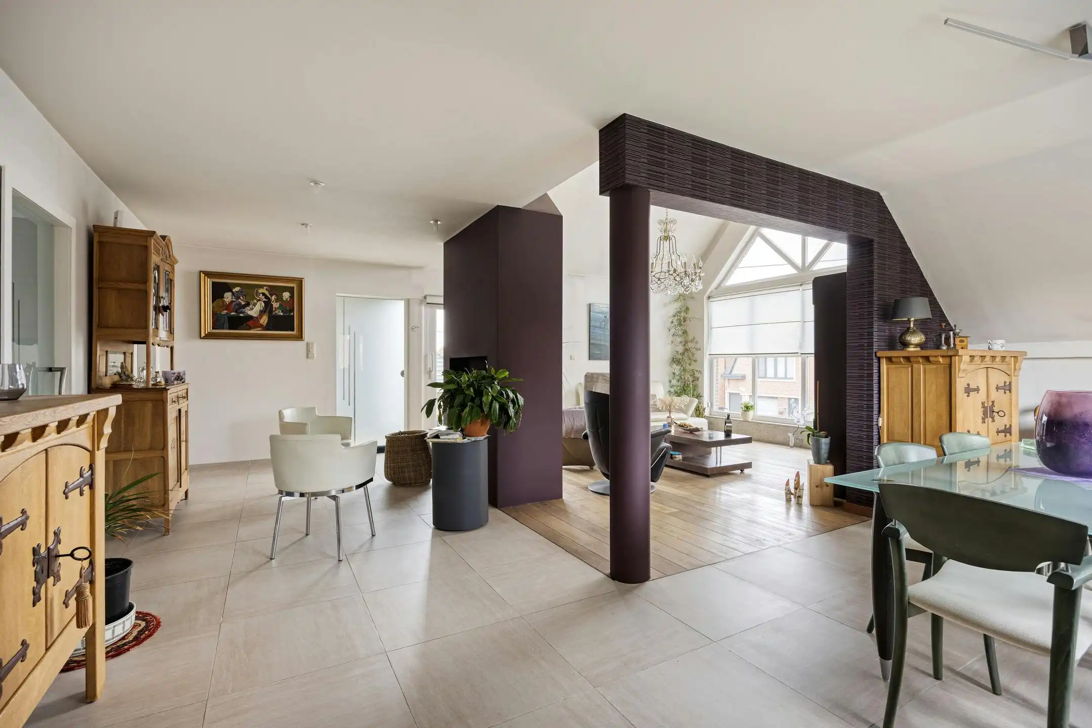 Gelijkvloers handelsruimte of kantoor met woning en tuin foto 3