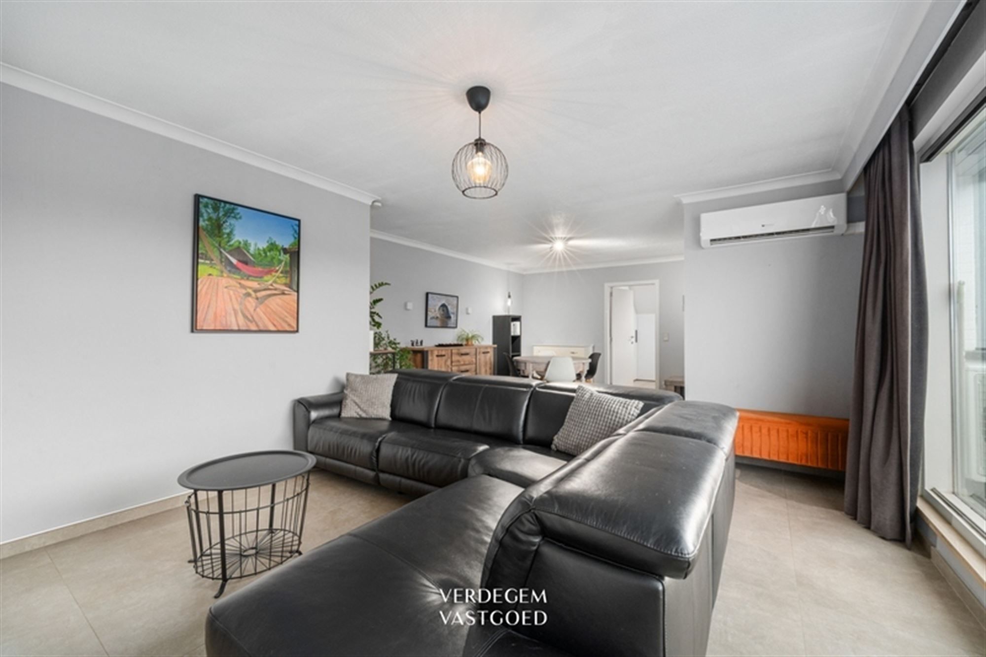 Klassevol en instapklaar appartement met 1 slpk, terras en autostaanplaats op een topligging foto 5