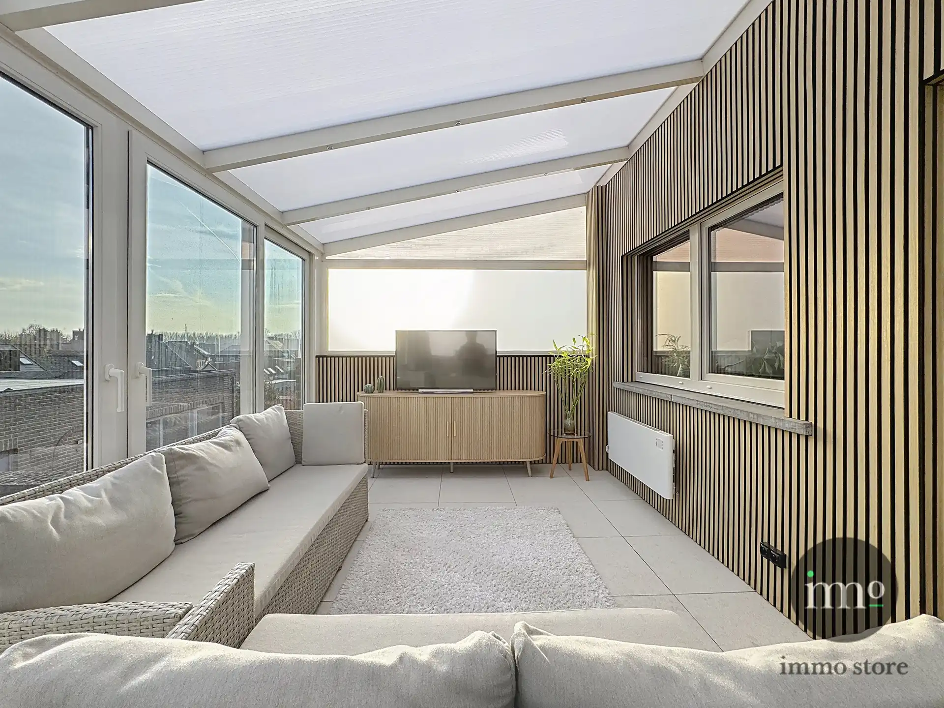 Een uitzonderlijk pand waar ondernemen, ruimte en wonen perfect samenkomen. foto 17