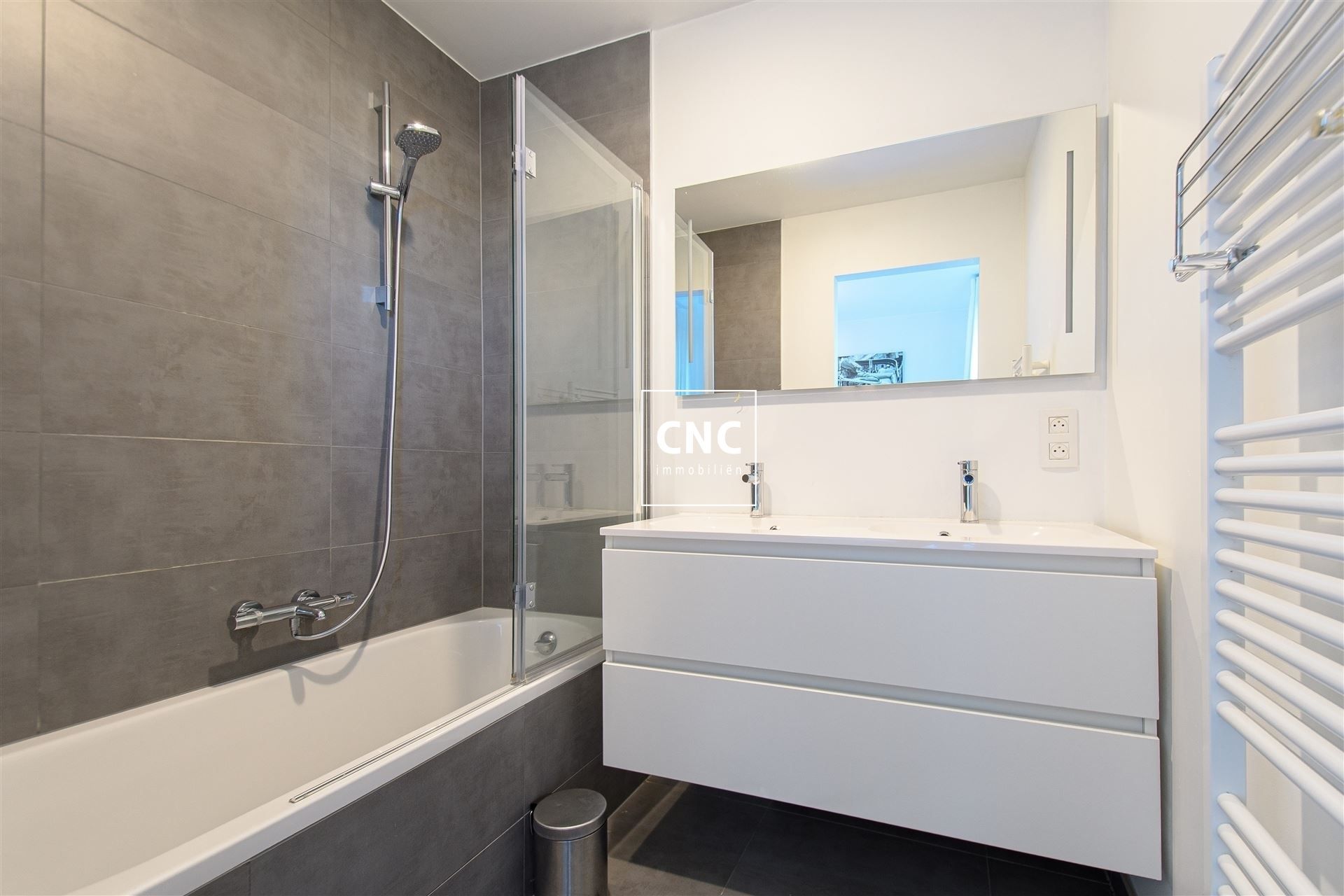 Stijlvol hoekappartement met zicht op het meer - Duinenwater foto 8