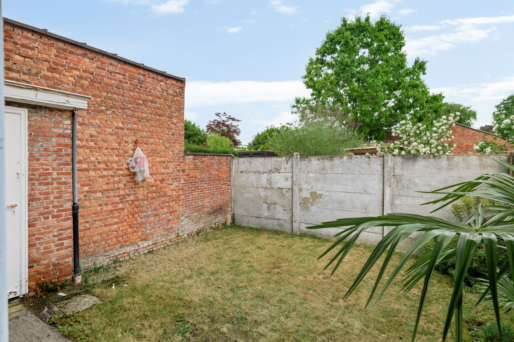 Te renoveren gebouw met twee appartementen in Elsdonk foto 14