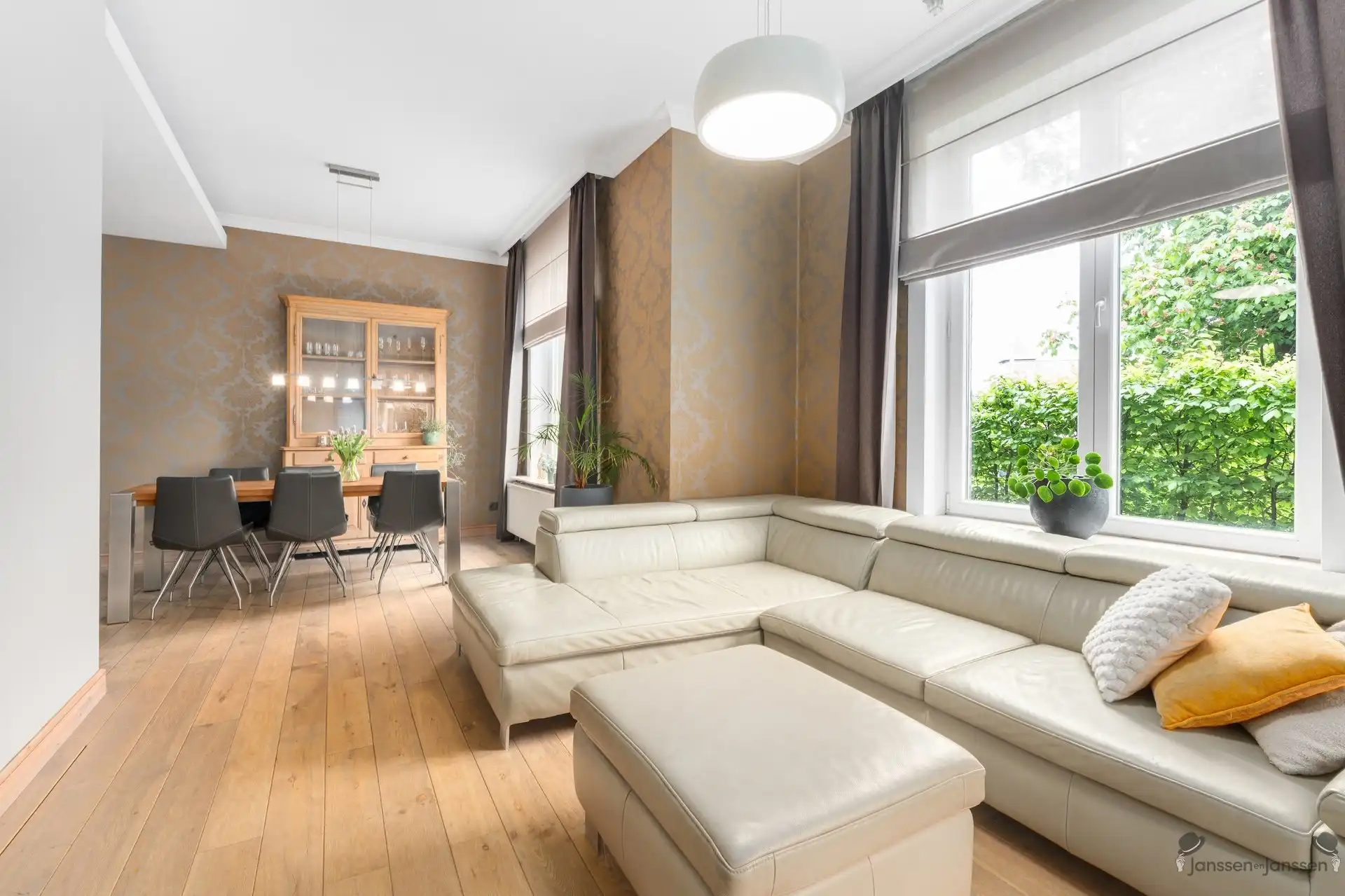 Karaktervolle interbellumvilla met hedendaags comfort nabij het hart van Genk foto 4