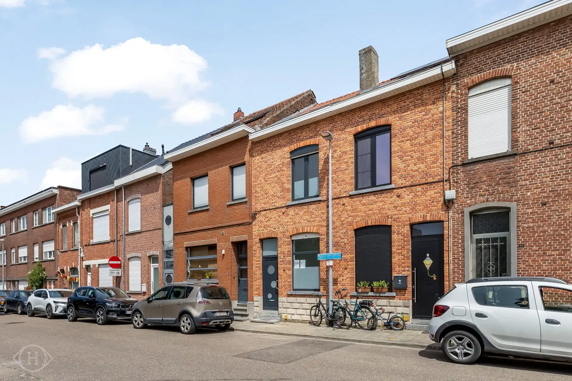 Instapklare woning met prachtige tuin op toplocatie foto 2