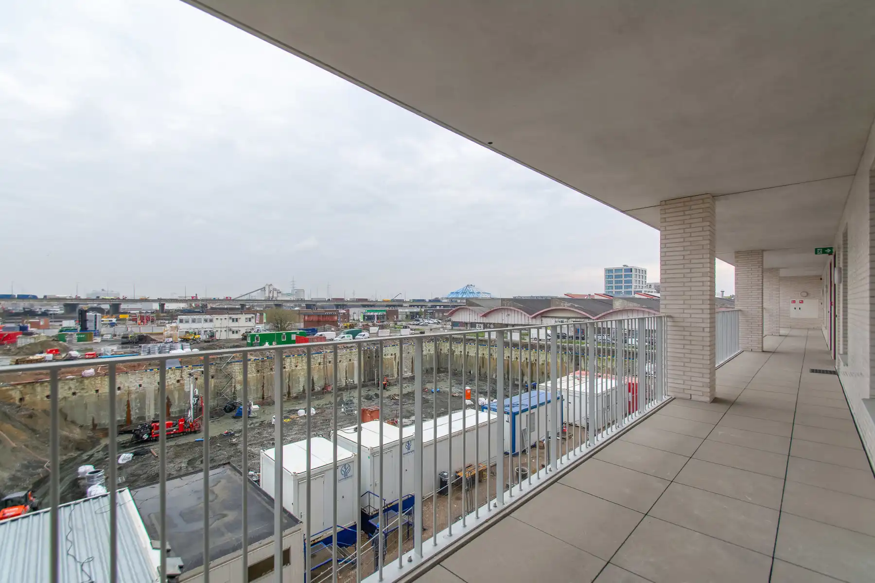 Lichtrijk nieuwbouwappartement met 2 slaapkamers en terras foto 13