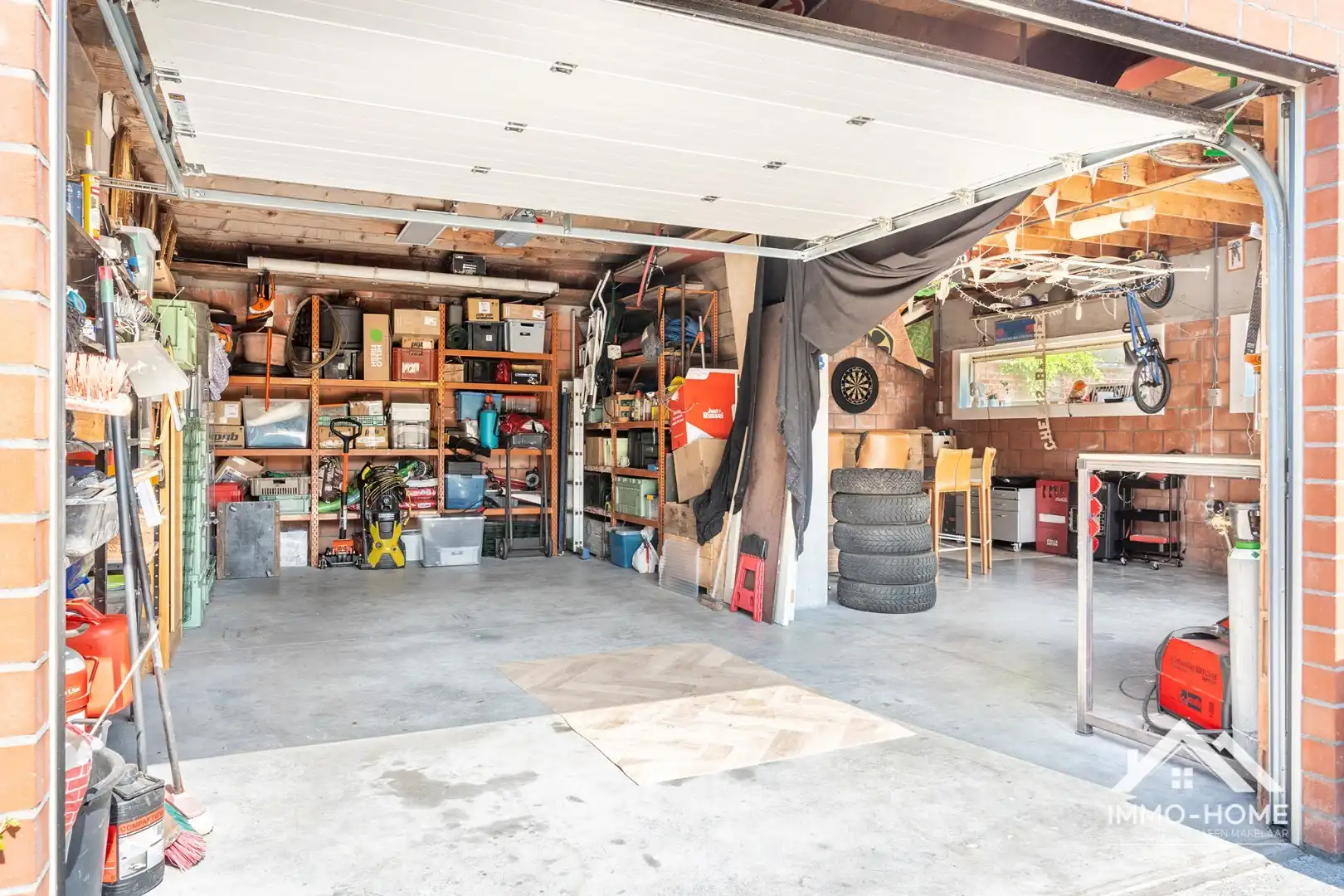Instapklare woning met polyvalente ruimte en vrijstaande garage!  foto 28
