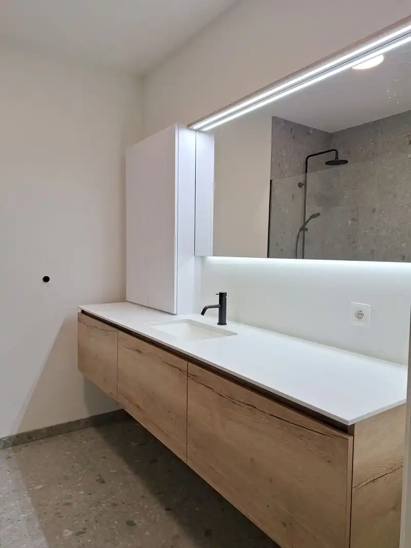 Modern instapklaar appartement te Koersel centrum foto 16