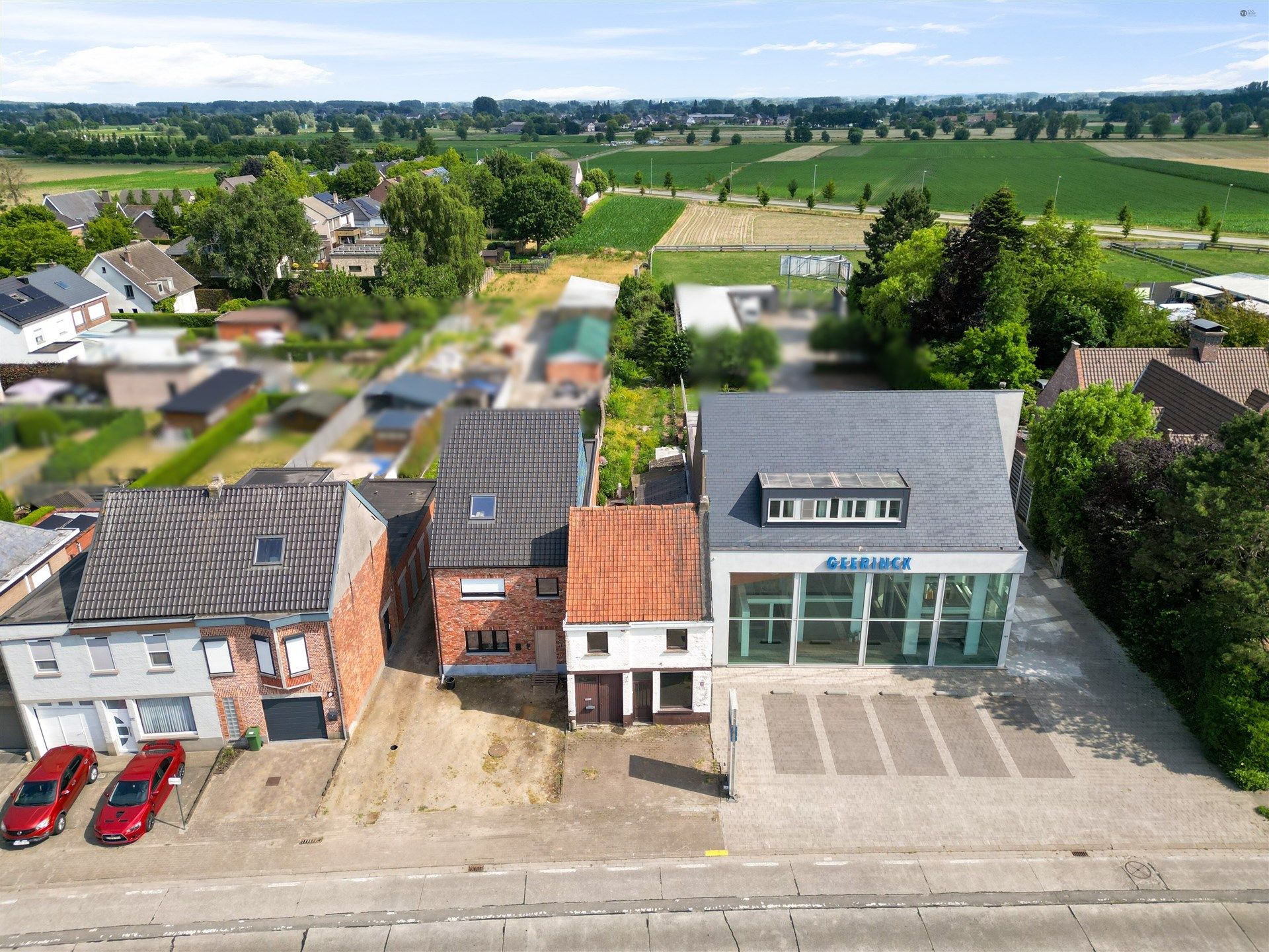 op te knappen woning op 540m² grond  foto 2