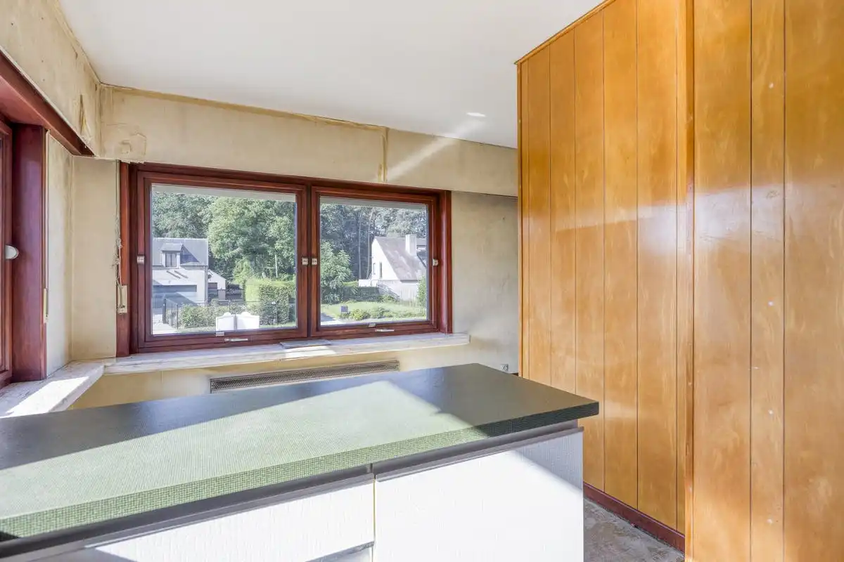 te renoveren huis op een perceel van 2445m² te koop in Geel foto 15