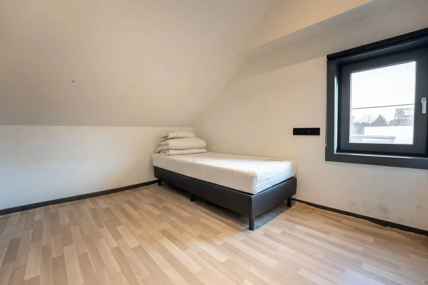 9 SLK Woning op een leuke locatie te Lommel foto 28