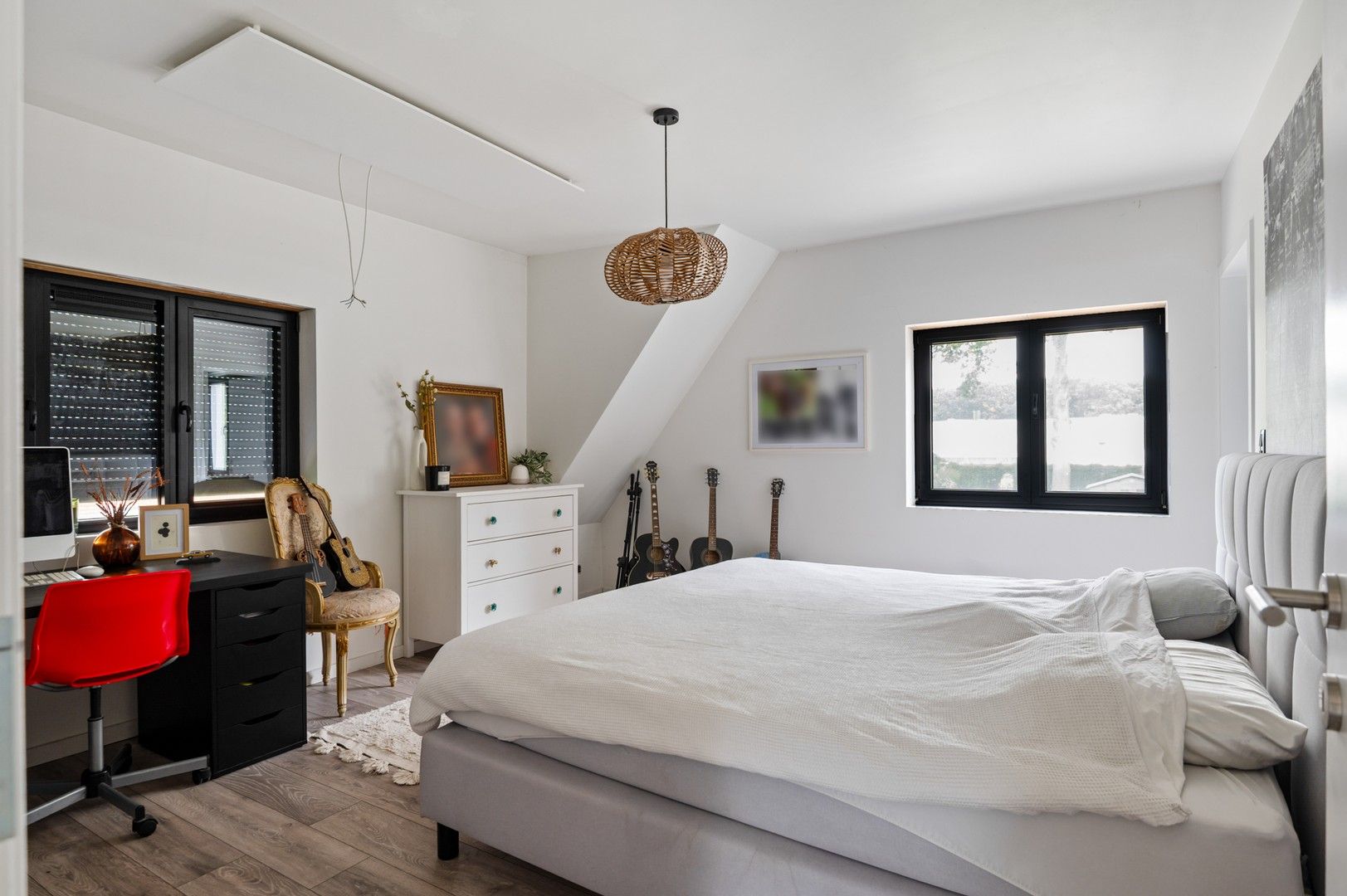 Moderne instapklare woning, perceel van 1102m² op topligging foto 12