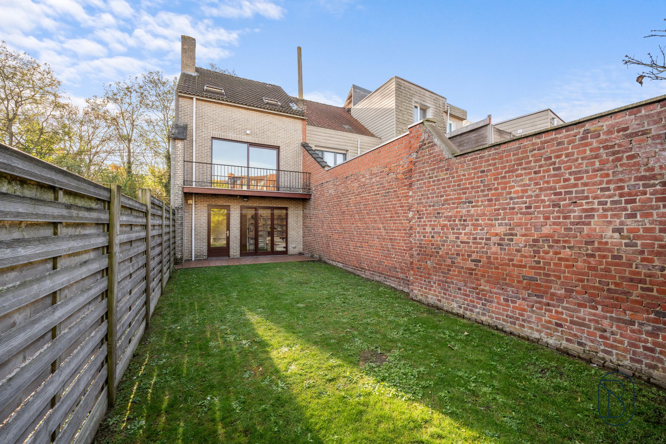 Toffe halfopen bel-étage woning met 3 SLK! foto 2