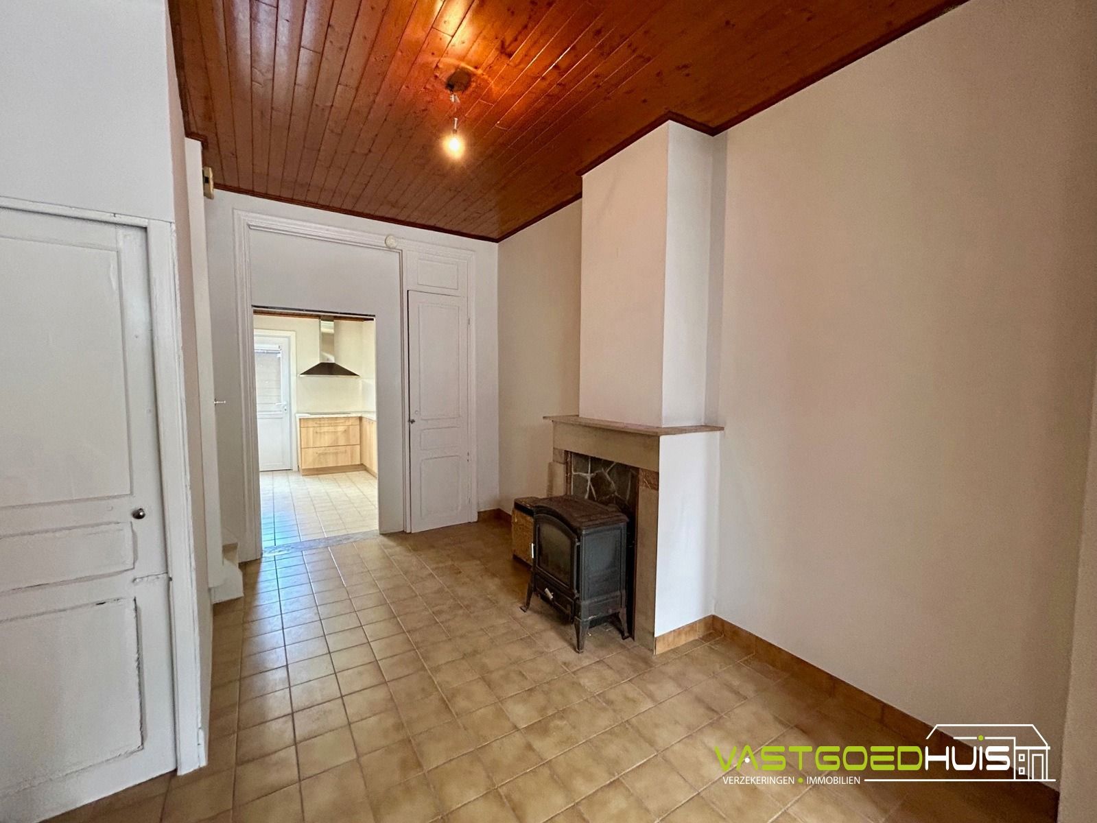 Vernieuwde stadswoning met 3 slaapkamers foto 5